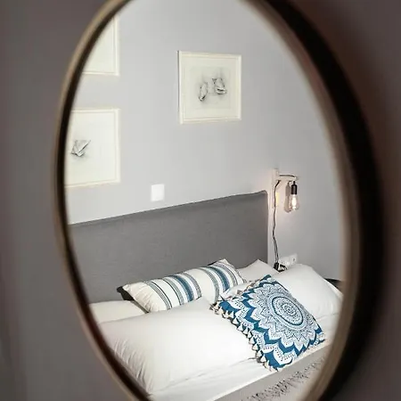 Daire Colours - Old Town - Rhodes City